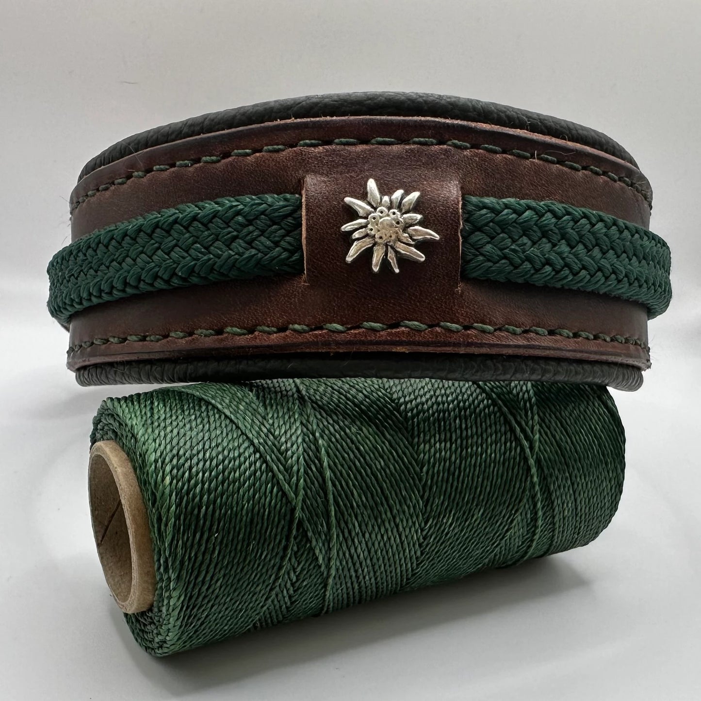 Lederhalsband "Edelweiß"